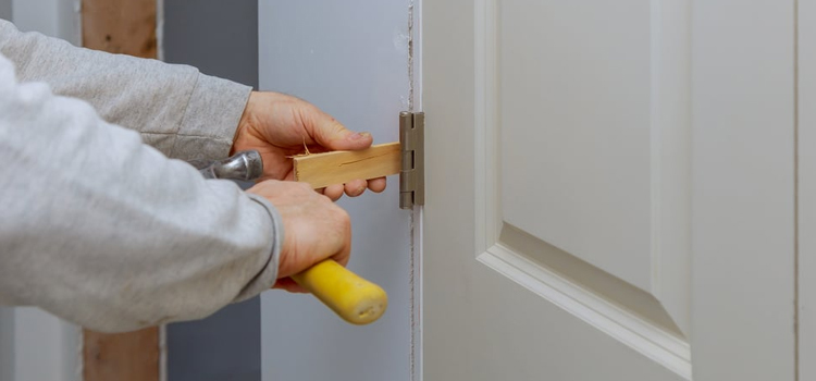 fiberglass entry door repair in Brownsville